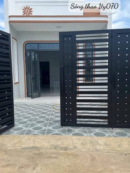 Nhà mới có sân trước tại Sông Thao, Trảng Bom, Đồng Nai